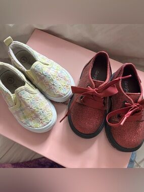 2-Cat & Jack Shoes Size 5c